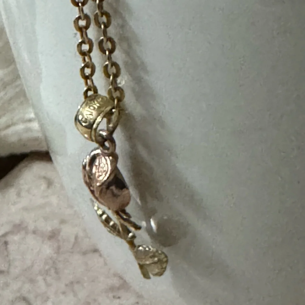 Like New Necklace-Single Rose Detail-2 Toned Yellow Gold/Rose Gold with Chain - Picture 8 of 15